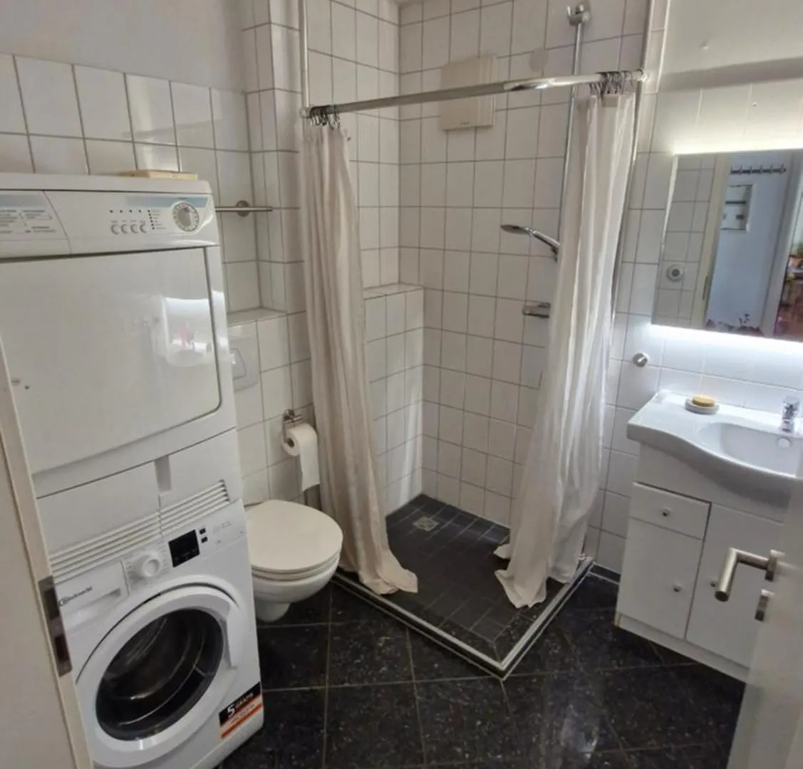 Modernes Apartment Mit Xl-Balkon هانوفر
